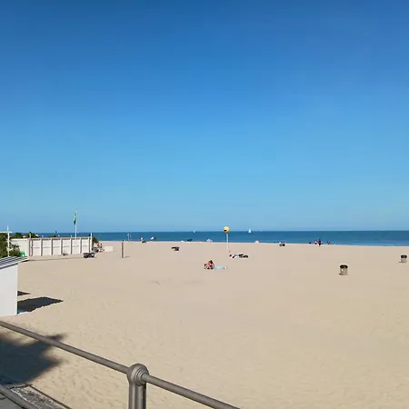 Lejlighed Louis Vlak Bij De Zee